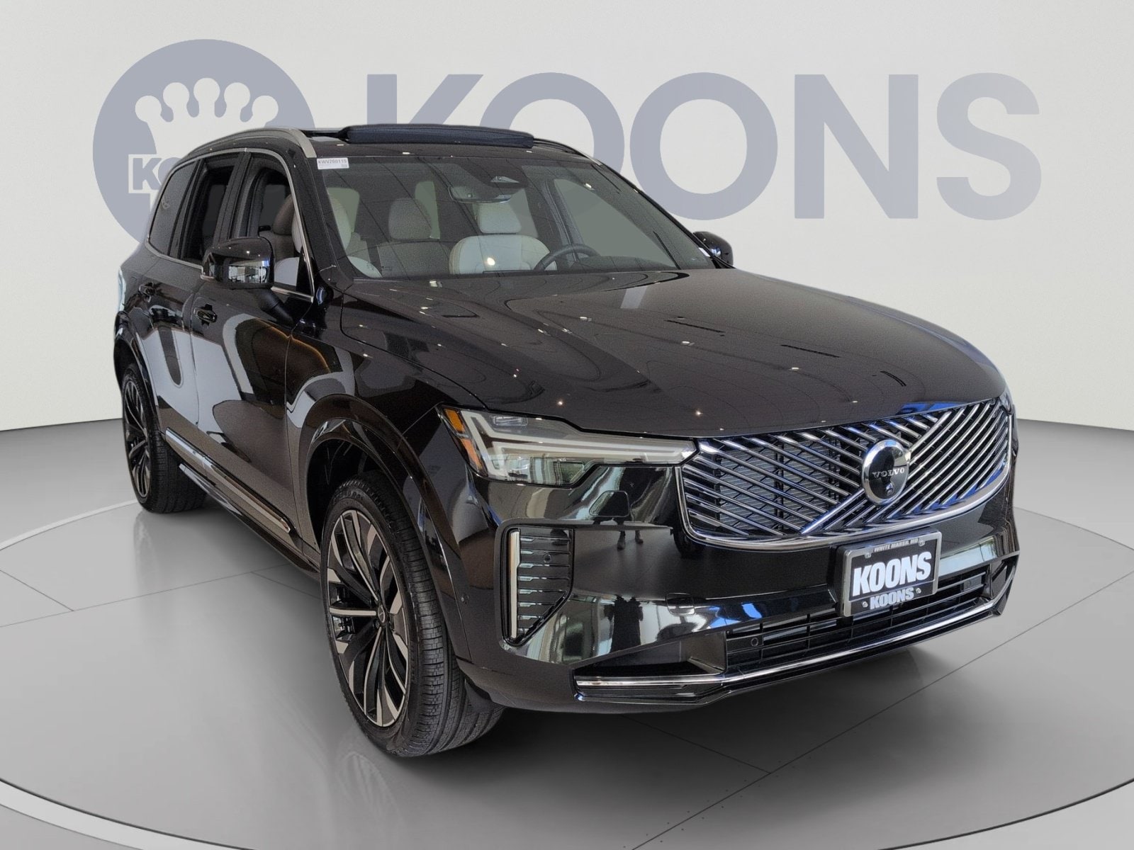 2026 Volvo XC90 Plus - Photo 18