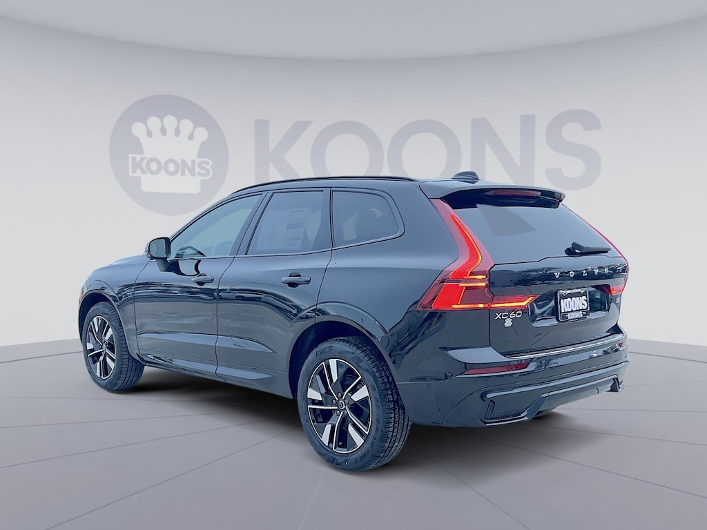 New 2026 Volvo XC60 B5 Plus SUV