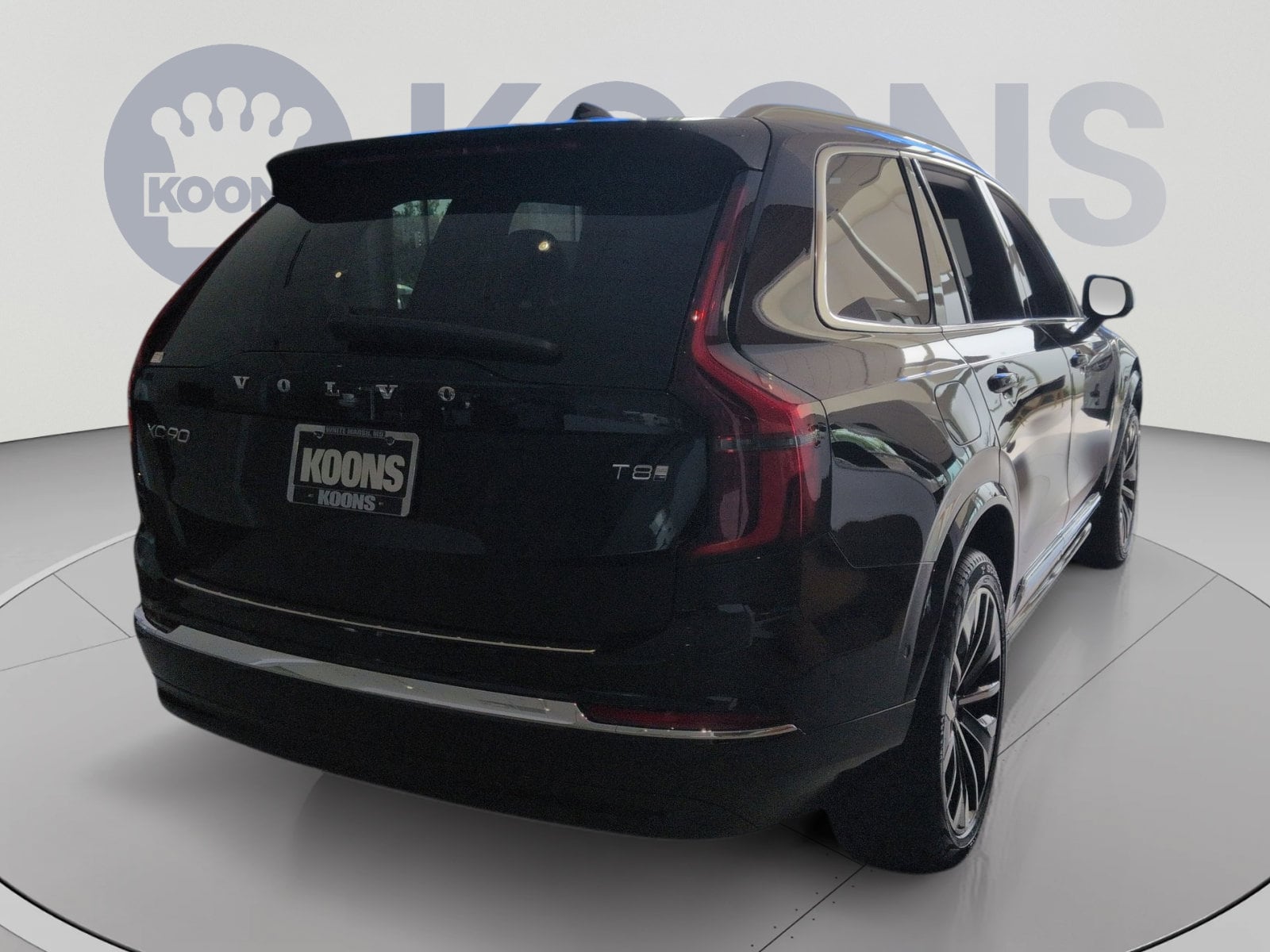 2026 Volvo XC90 Plus - Photo 16