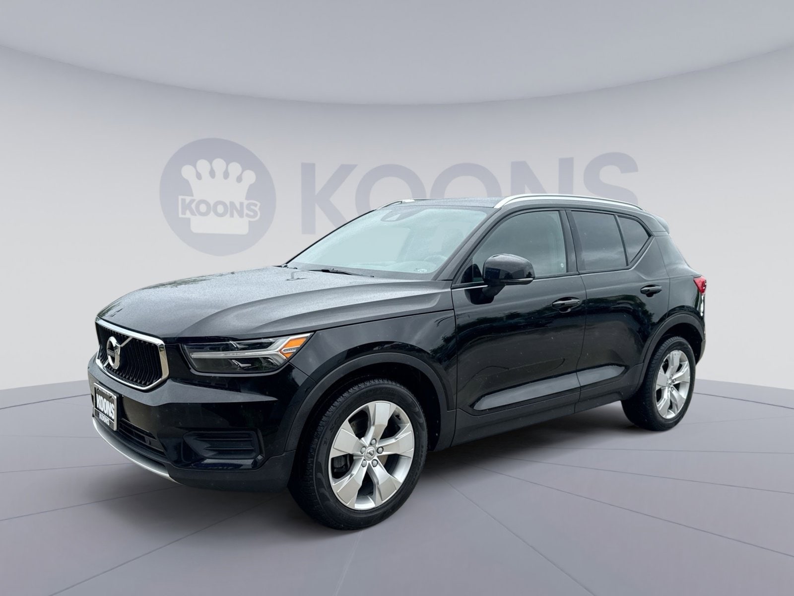 2019 Volvo XC40 T5 Momentum AWD's photo