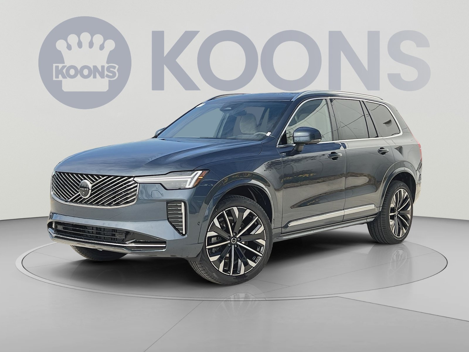 2026 Volvo XC90 Plus