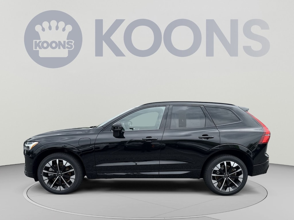 New 2026 Volvo XC60 plug-in hybrid T8 Plus SUV