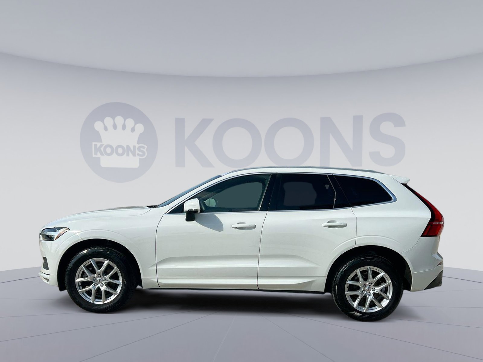 Used 2021 Volvo XC60 Momentum with VIN YV4102RK9M1875644 for sale in White Marsh, MD