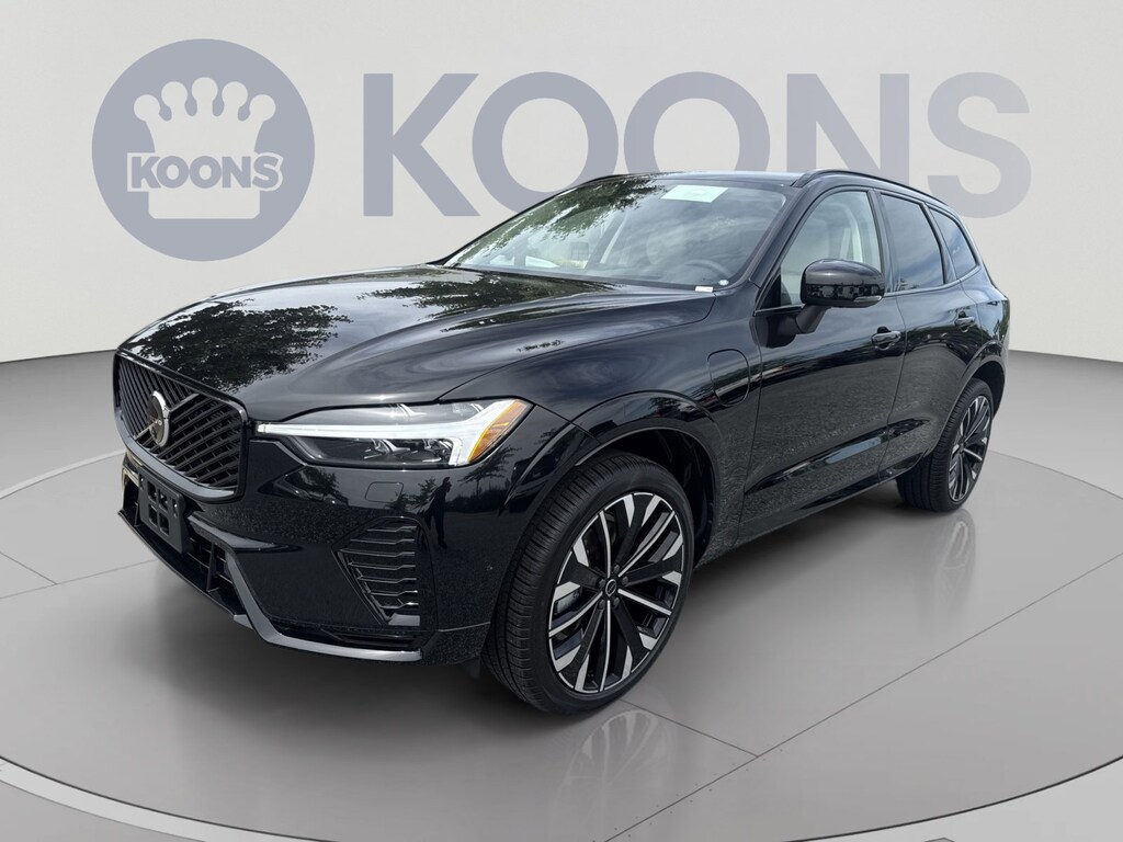 New 2026 Volvo XC60 plug-in hybrid T8 Ultra SUV