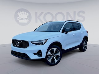 2026 Volvo XC40 B5 Plus SUV AWD