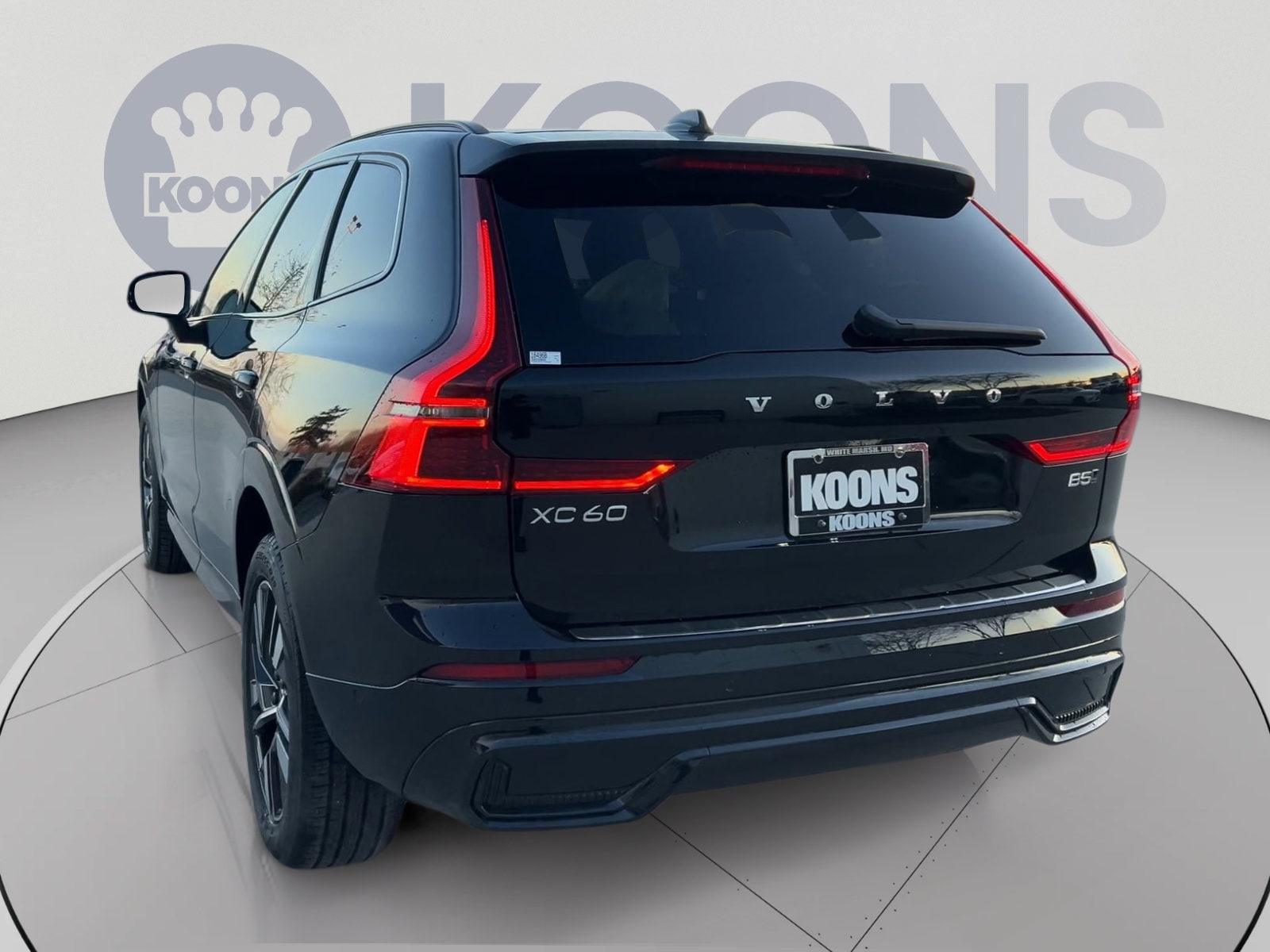 2026 Volvo XC60 Plus - Photo 10
