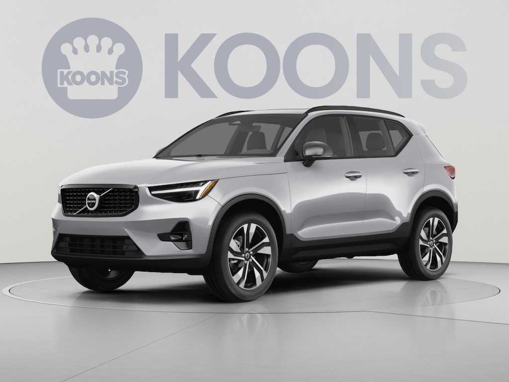 New 2026 Volvo XC40 B5 Ultra SUV
