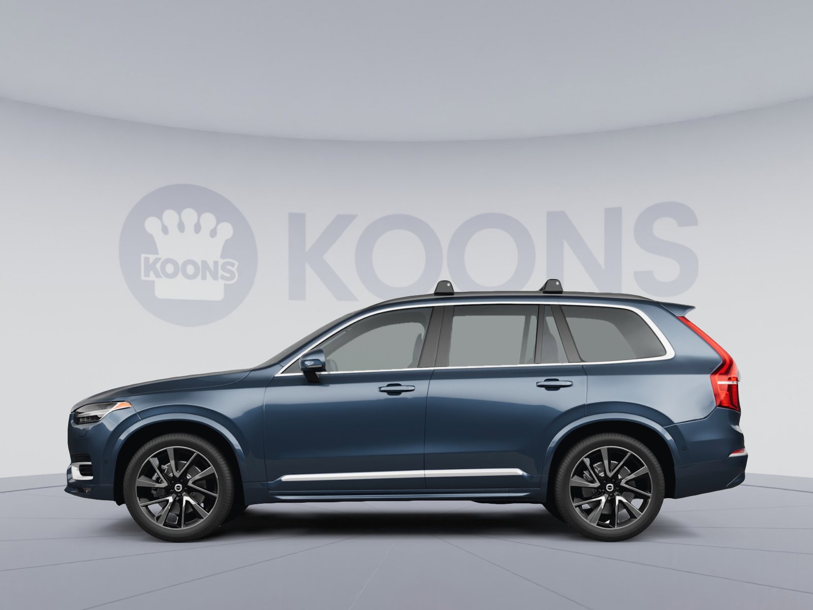 2023 Volvo XC90 Plus photo 2