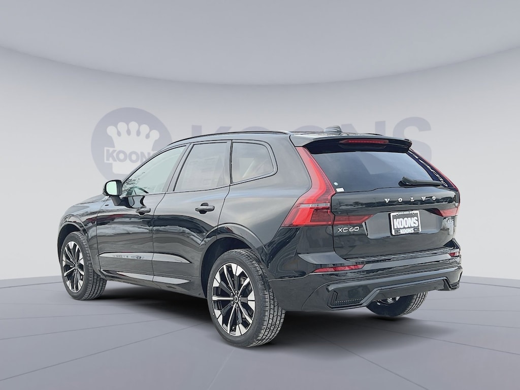 New 2026 Volvo XC60 B5 Plus SUV