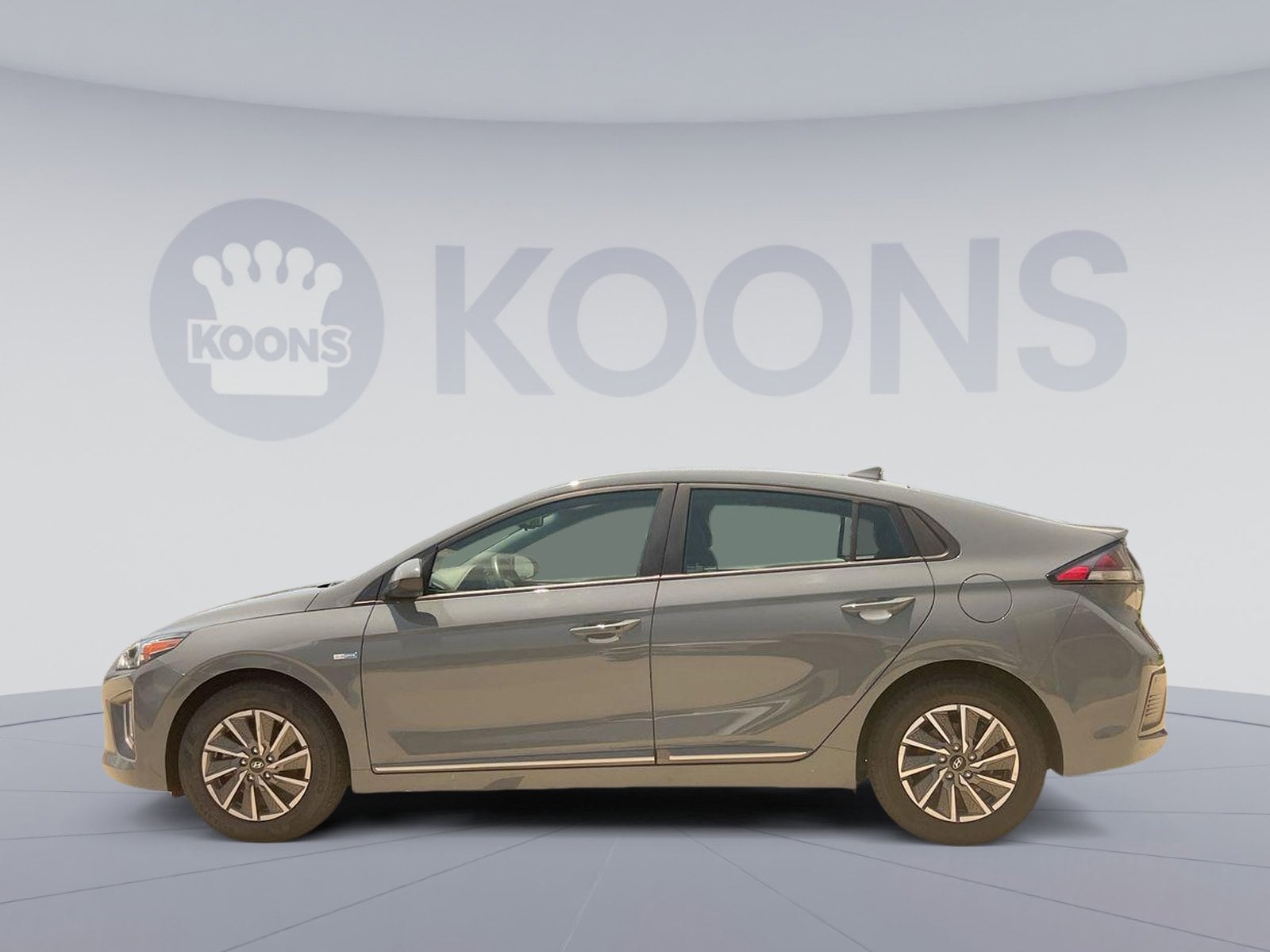 Used 2020 Hyundai IONIQ SE with VIN KMHC75LJ2LU076564 for sale in White Marsh, MD