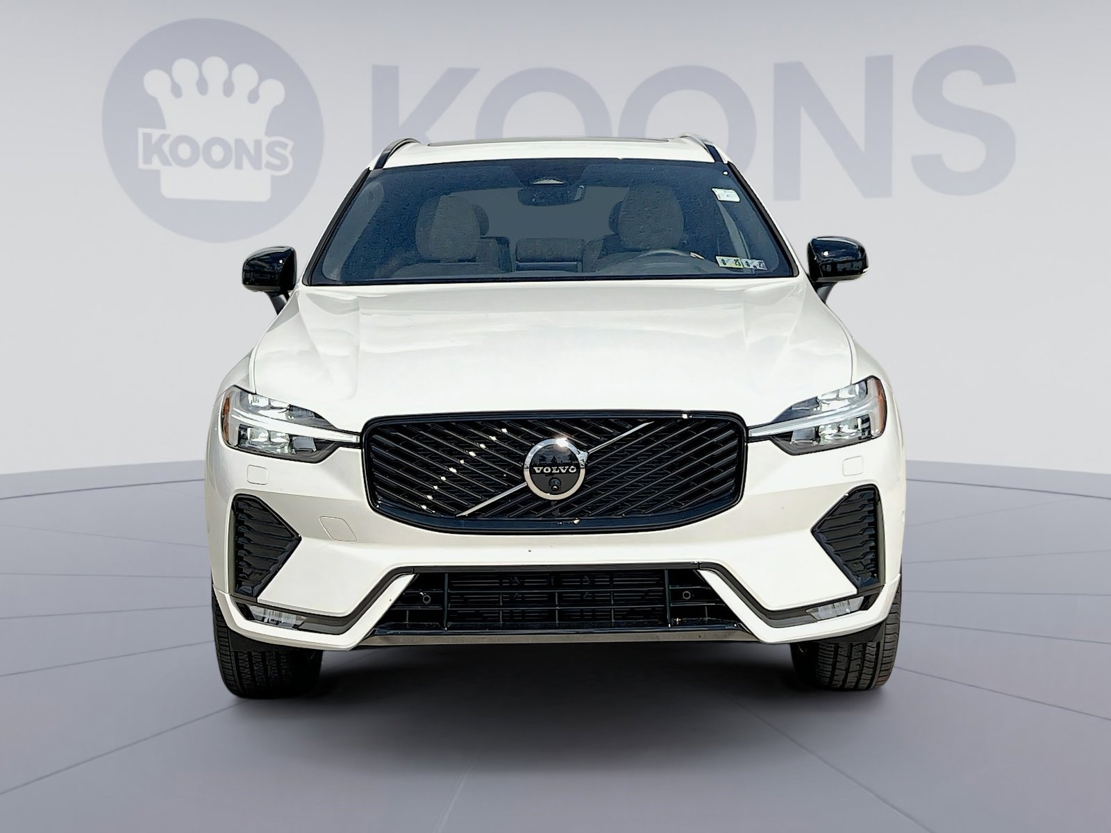 2026 Volvo XC60 Plus - Photo 11