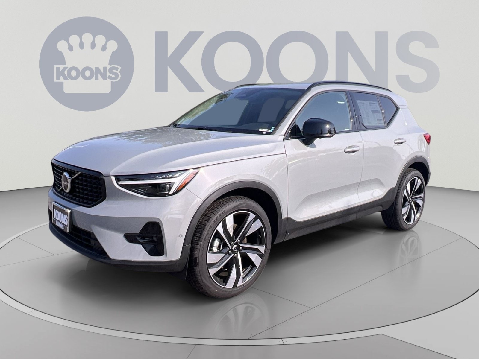 2026 Volvo XC40