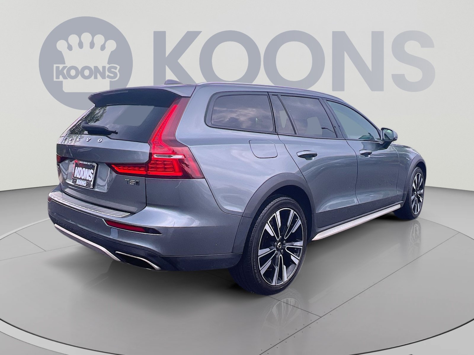 2020 Volvo V60 Cross Country 6