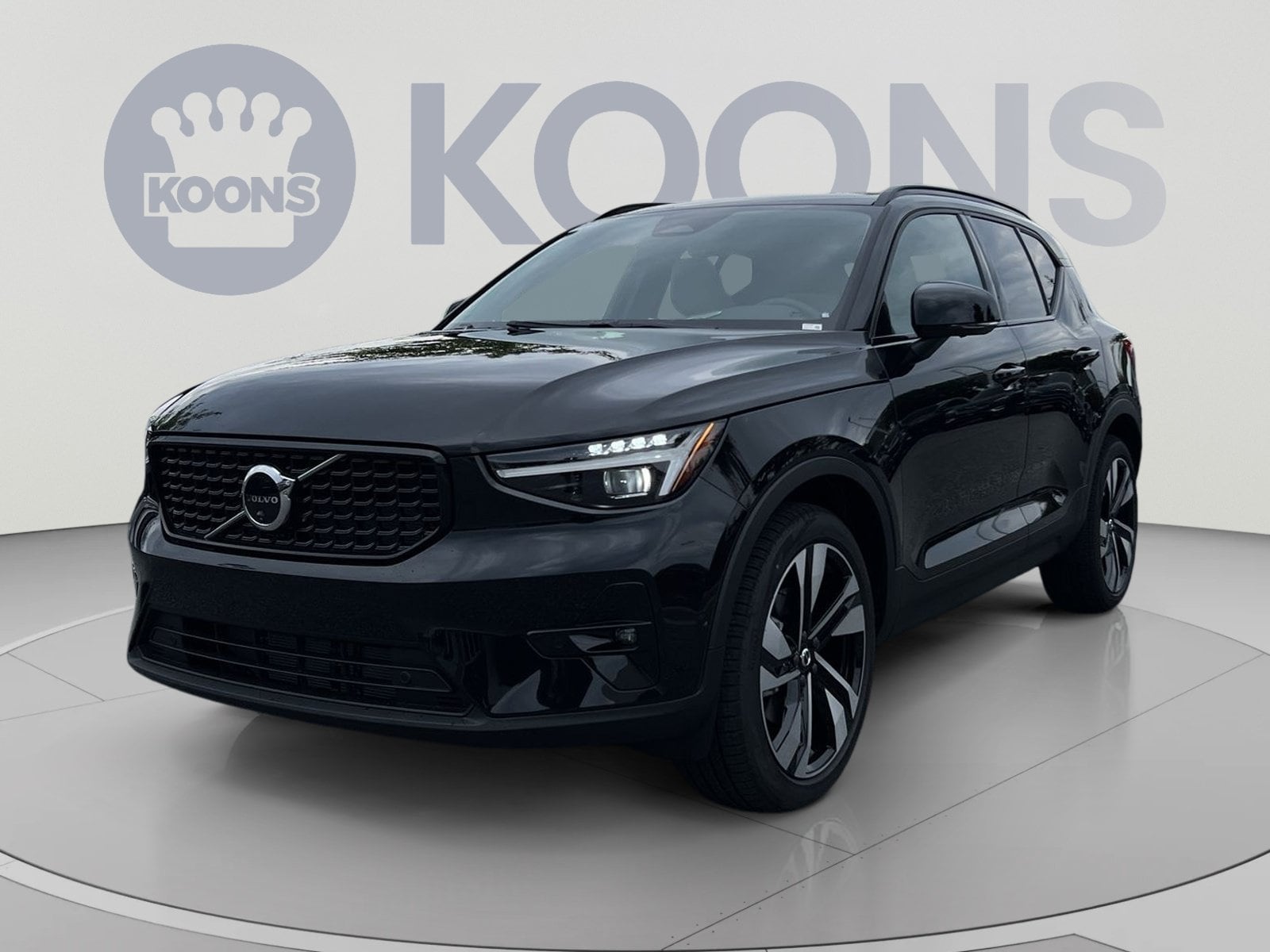 2026 Volvo XC40