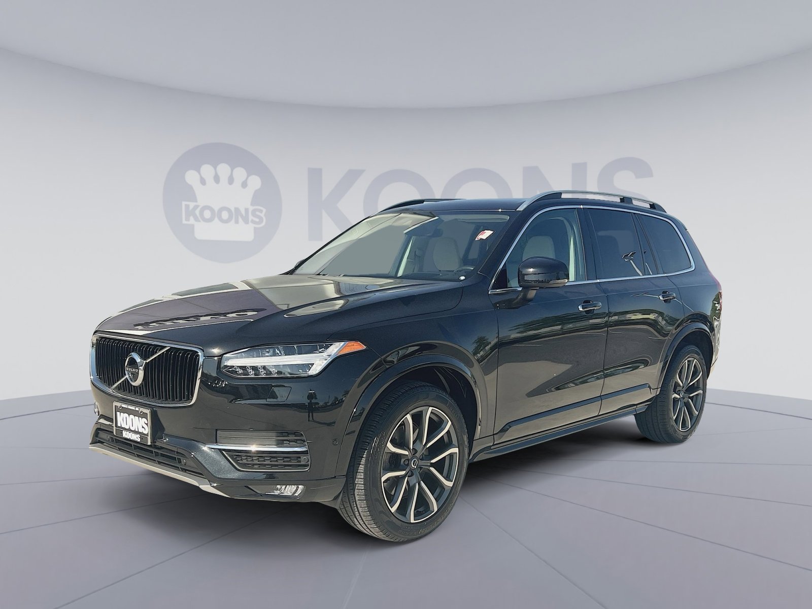 2019 Volvo XC90 Momentum