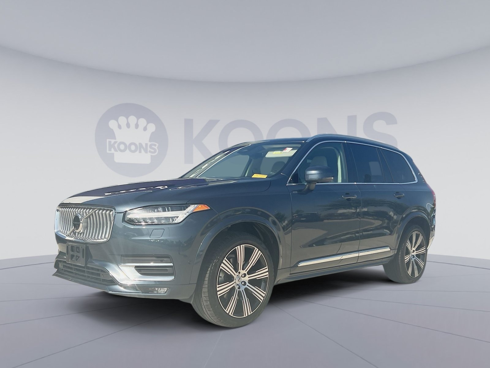 2024 Volvo XC90 B6 Plus 7-Seater Bright theme 4WD's photo