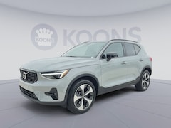 2026 Volvo XC40