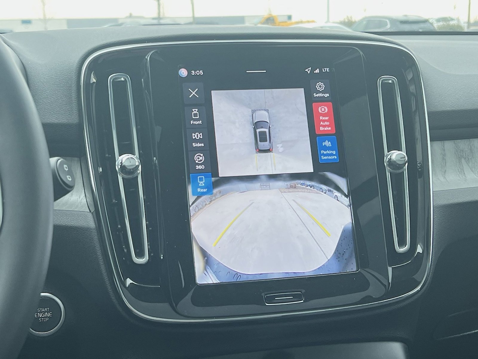 2026 Volvo XC40 Plus - Photo 19