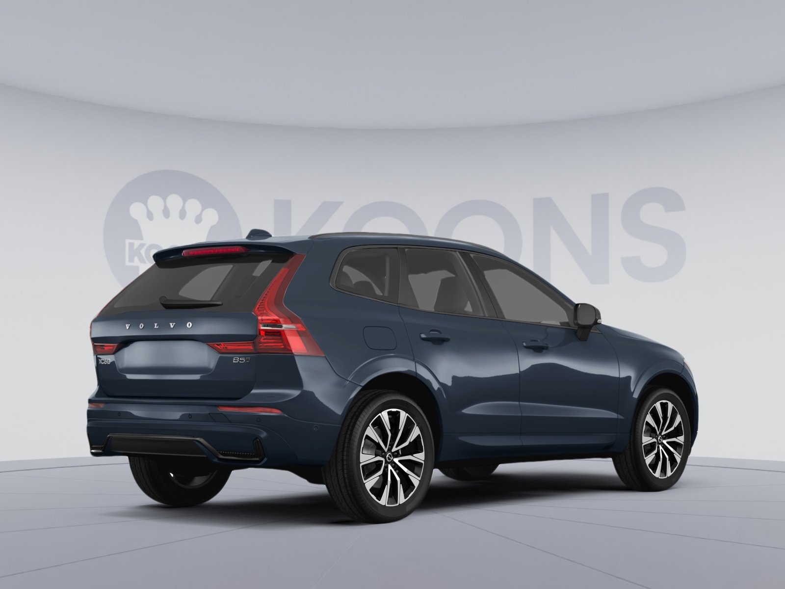 2025 Volvo XC60 B5 Plus photo 3