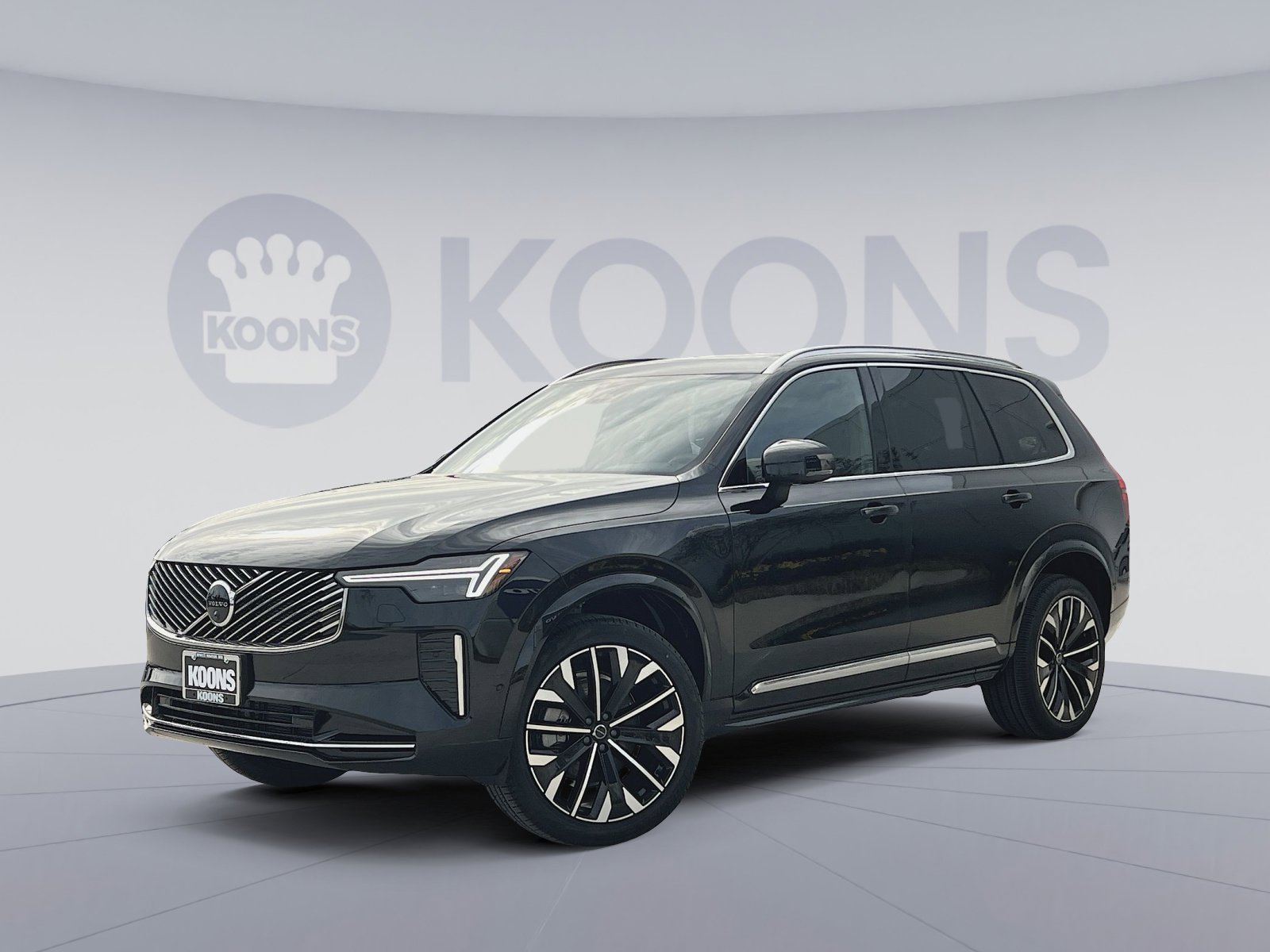 2026 Volvo XC90 B5 Plus Bright 4WD's photo