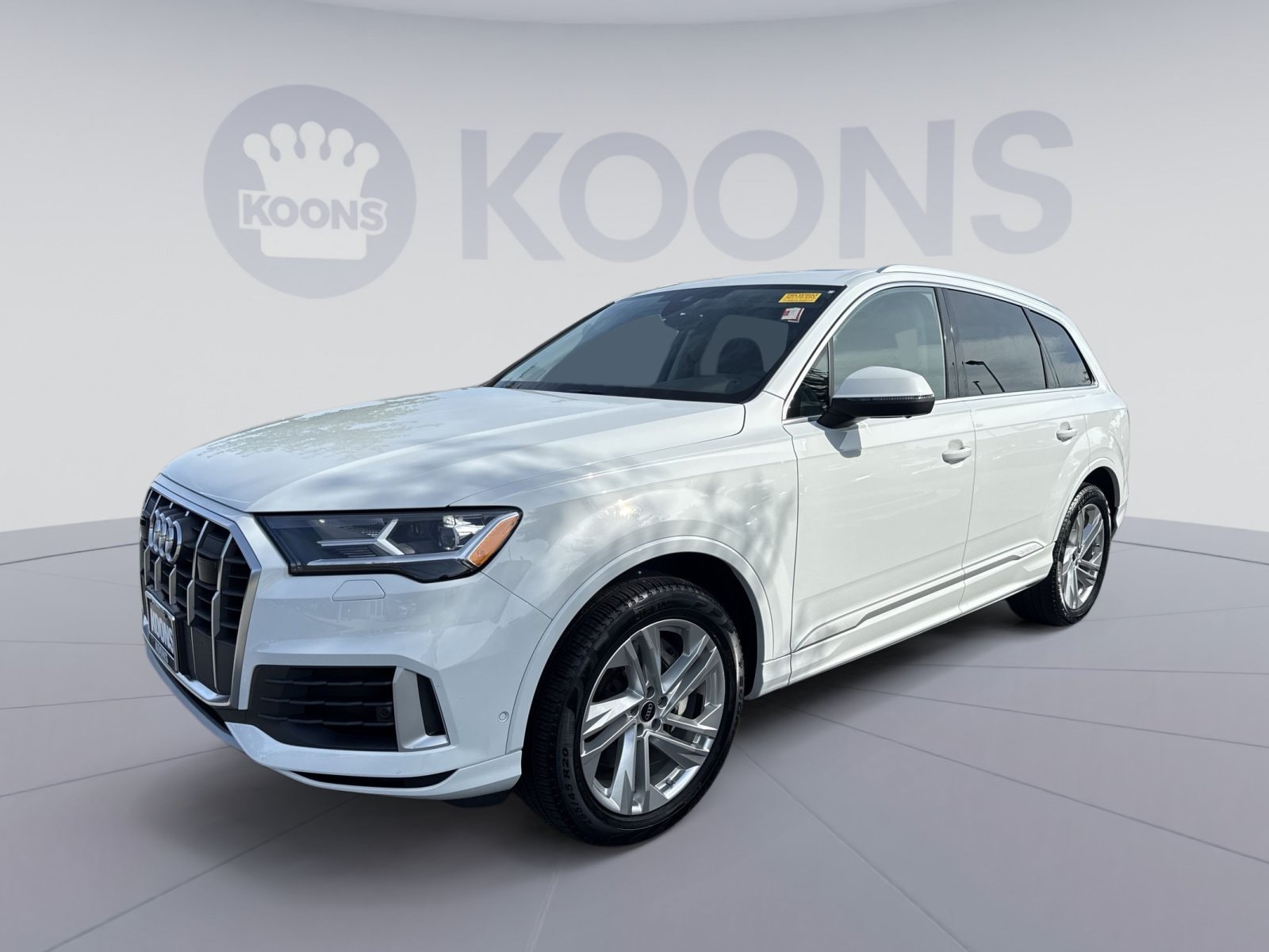 2022 Audi Q7 55 Premium Plus quattro Tiptronic's photo