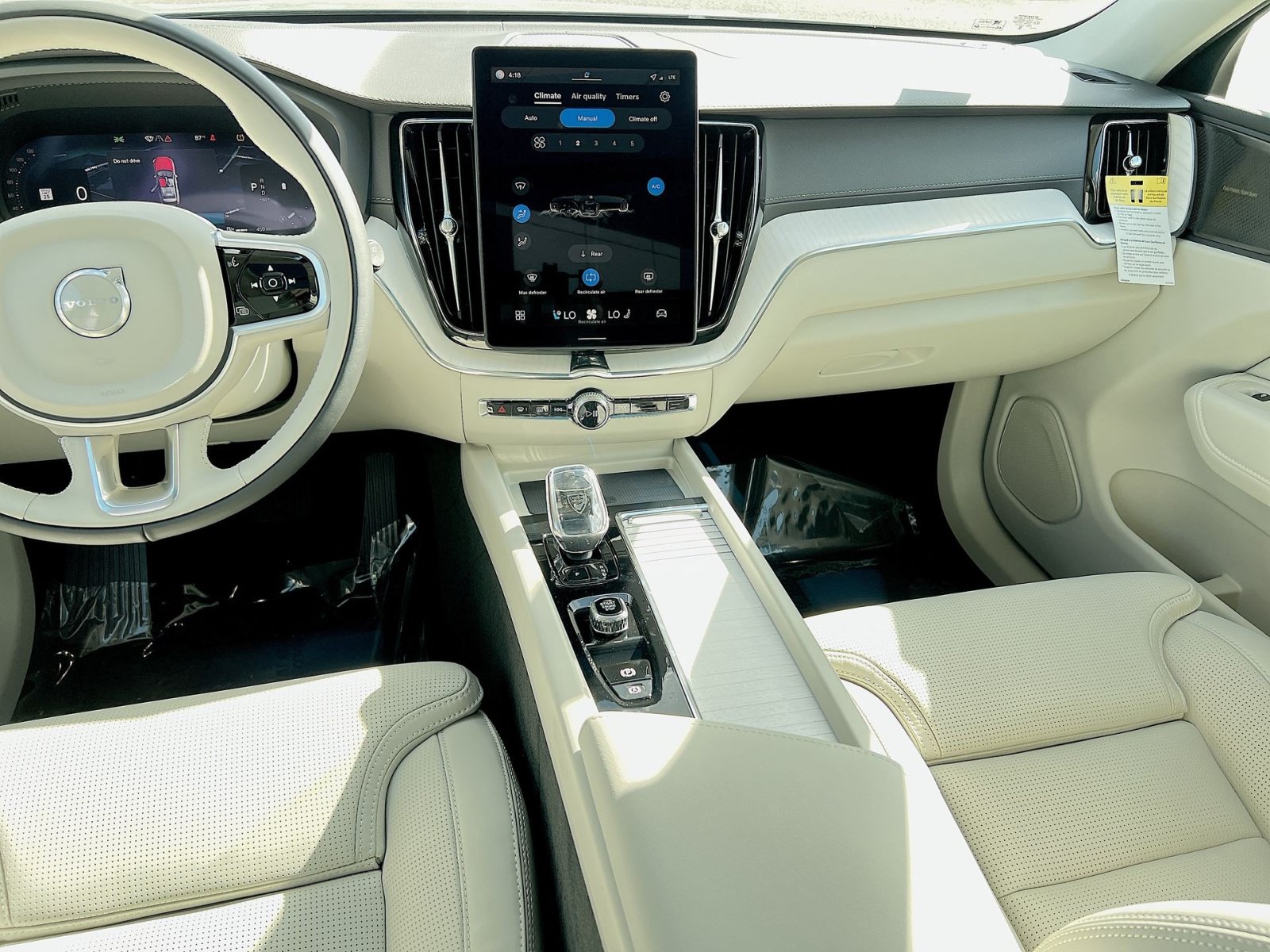2026 Volvo XC60 Ultra - Photo 23
