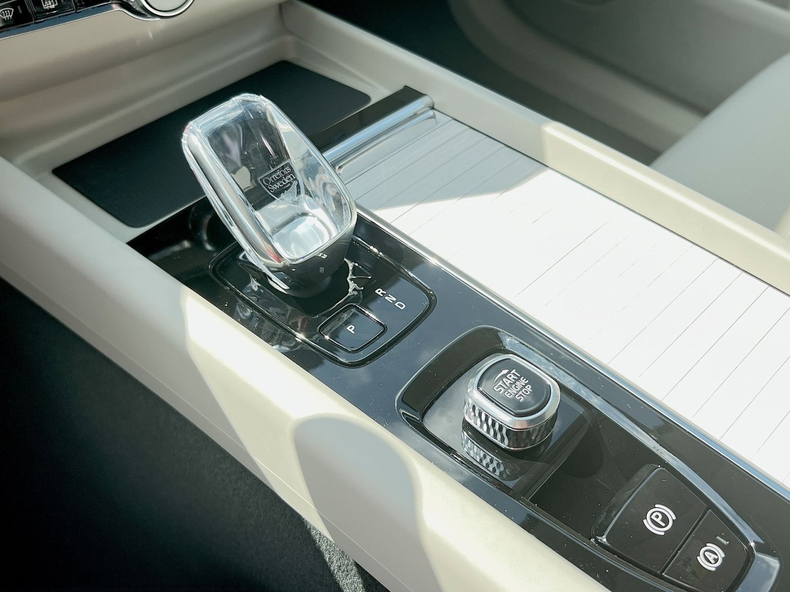 2026 Volvo XC60 Ultra - Photo 22