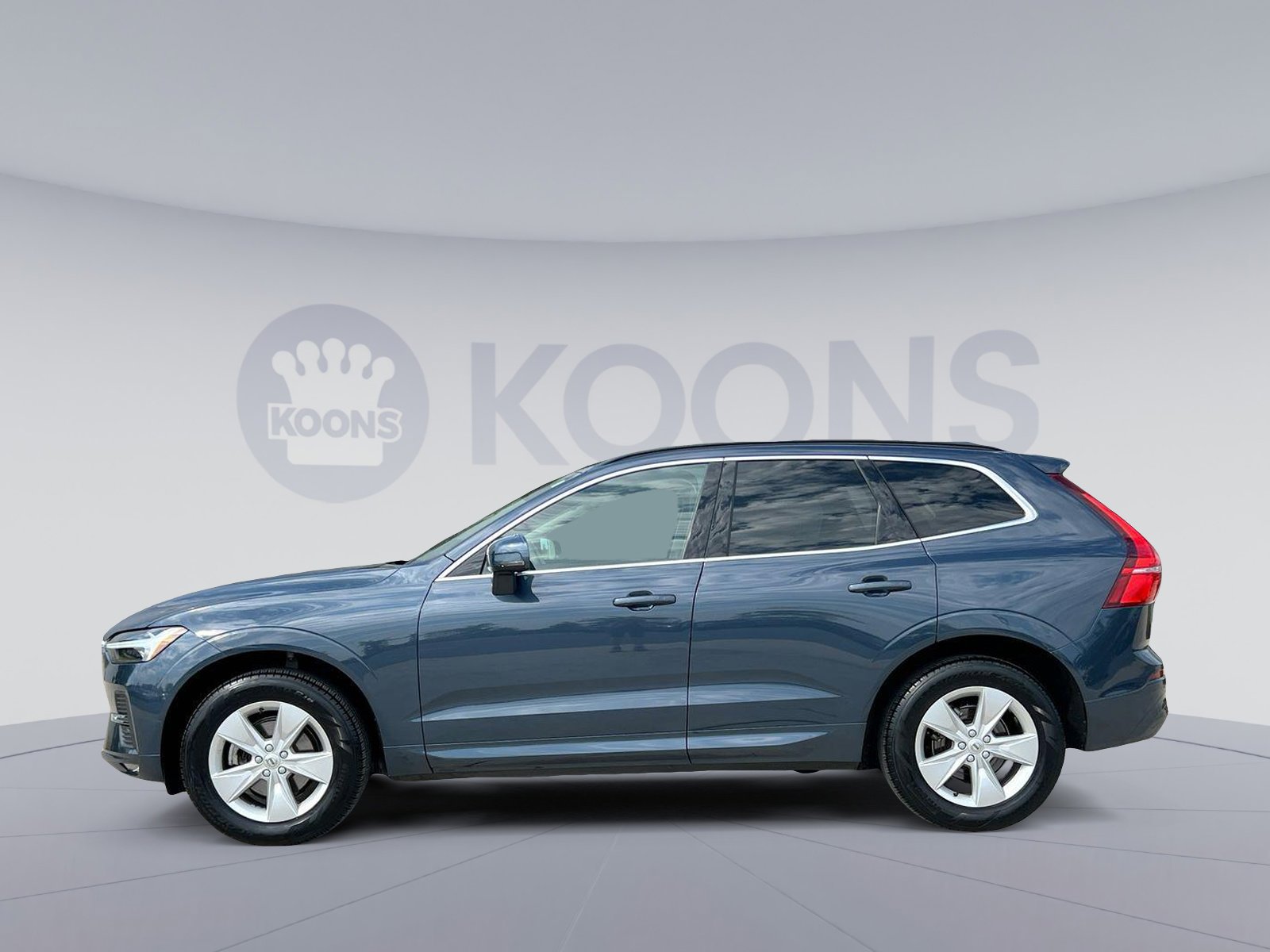 Used 2022 Volvo XC60 Momentum with VIN YV4L12RK6N1996834 for sale in White Marsh, MD