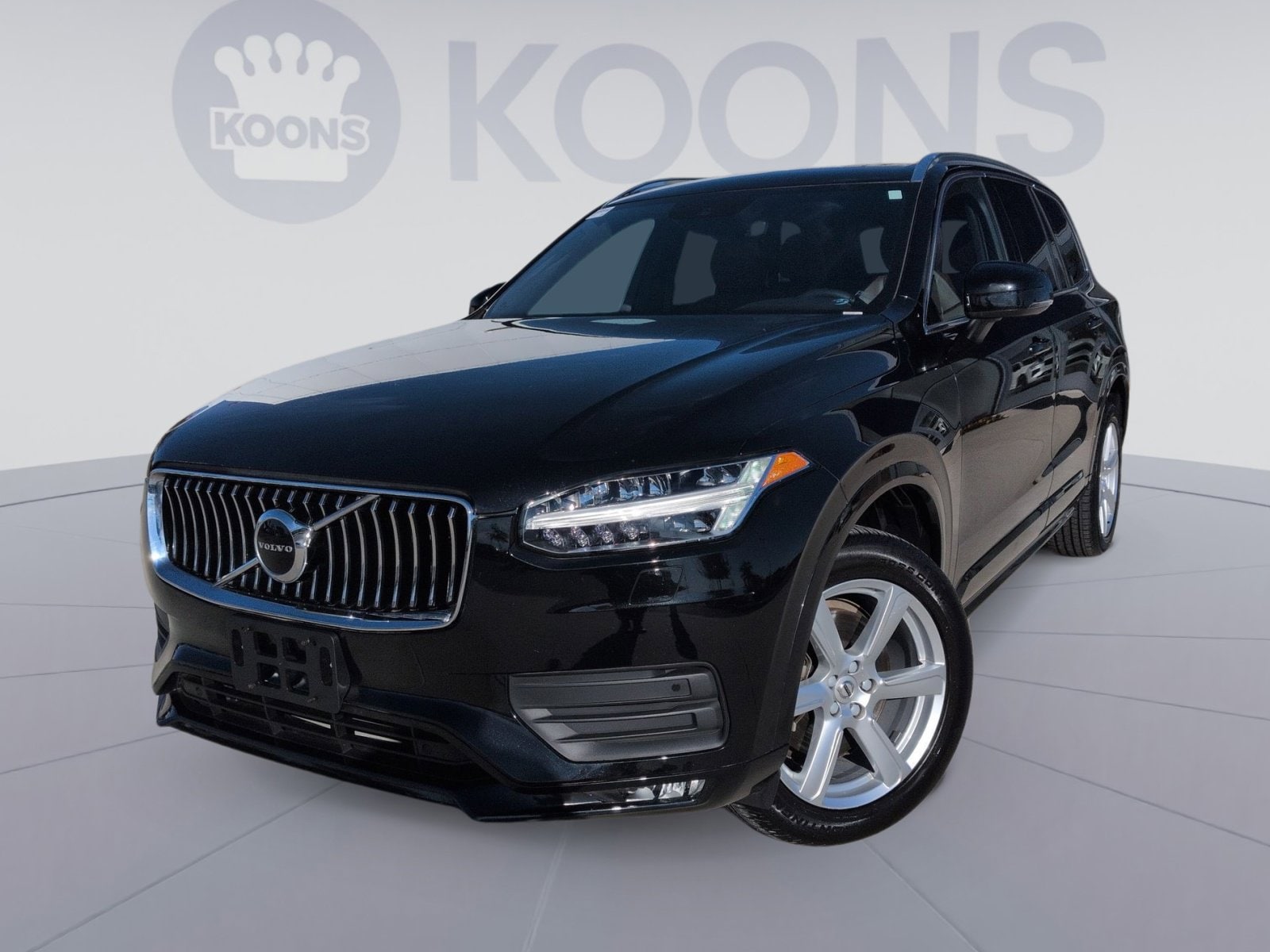 2022 Volvo XC90 Momentum