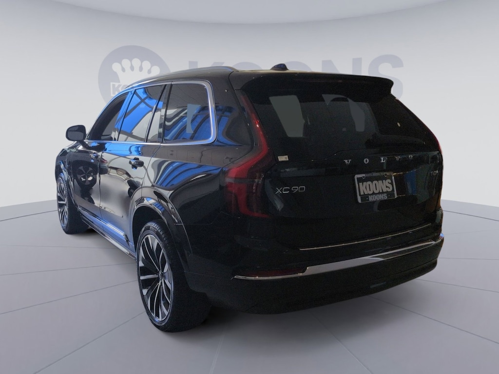 New 2026 Volvo XC90 plug-in hybrid T8 Plus 7-Seater SUV