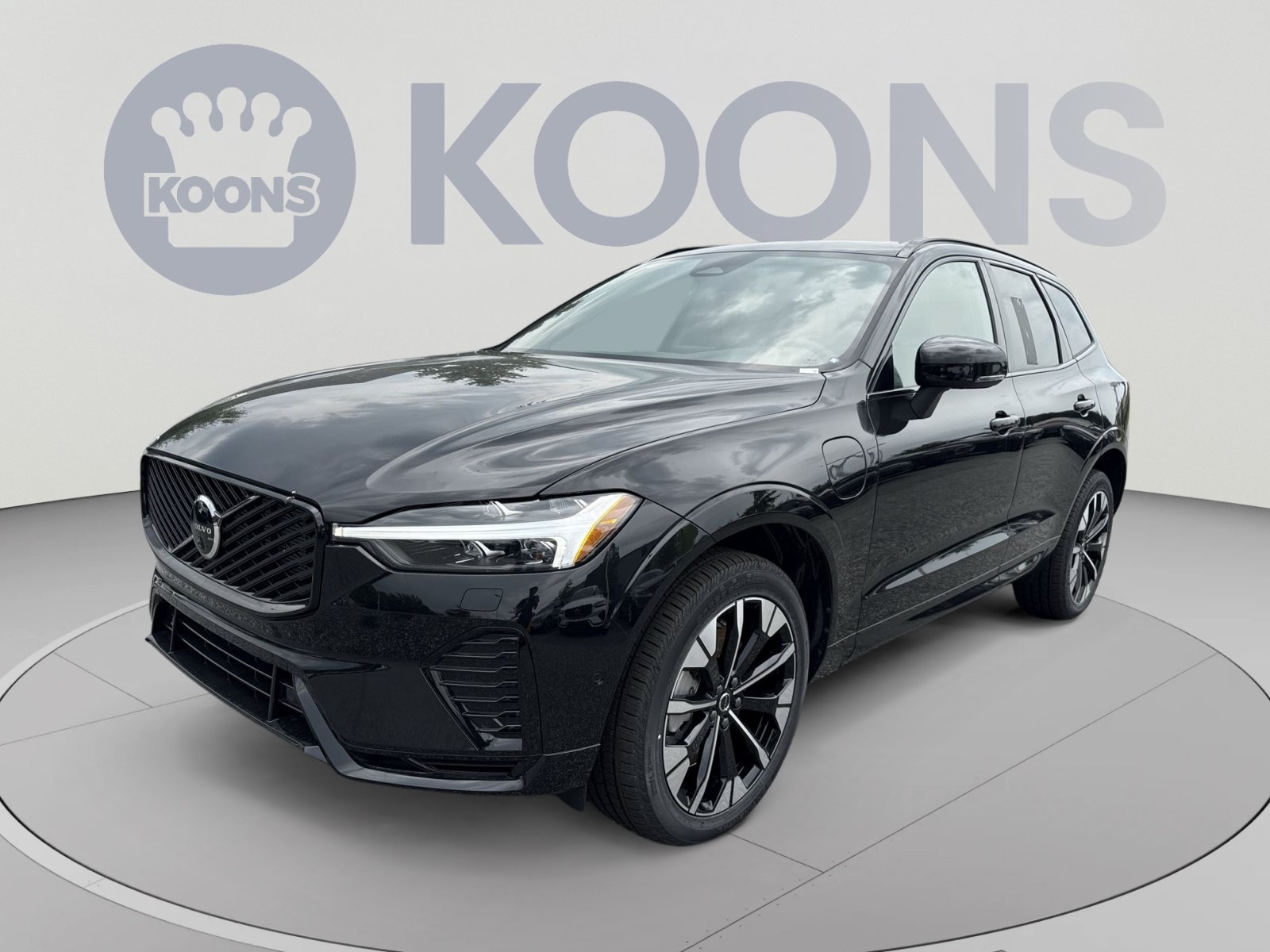 2026 Volvo XC60 Plug-In Hybrid