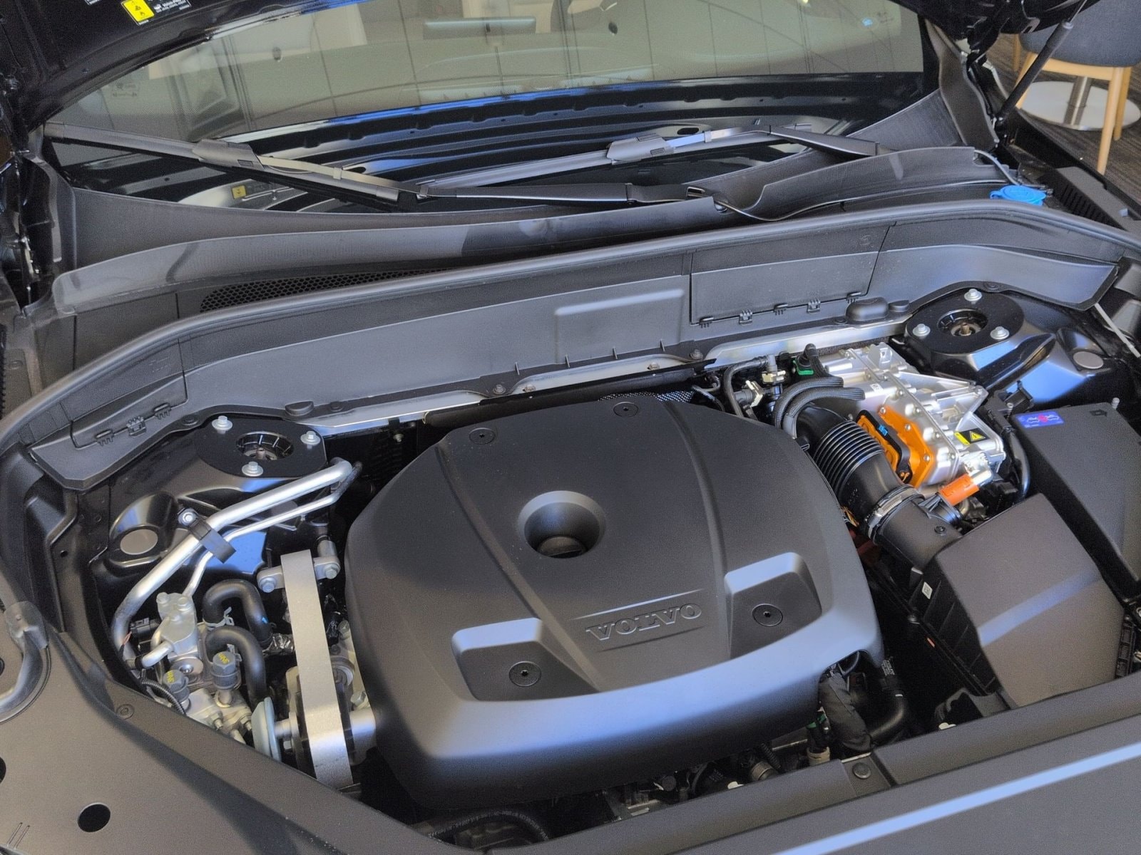 2026 Volvo XC90 Plus - Photo 35