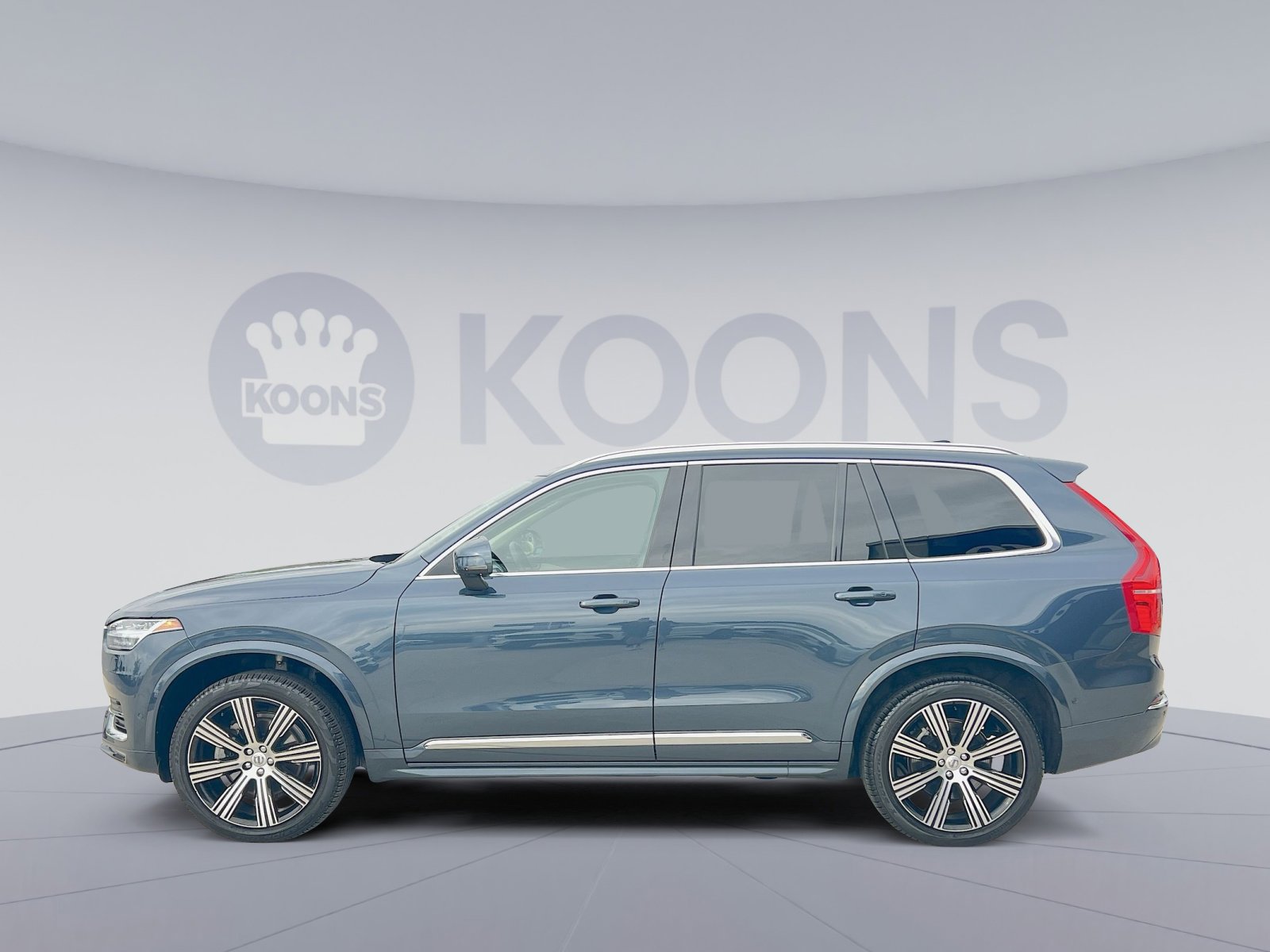 2023 Volvo XC90 Ultimate photo 2