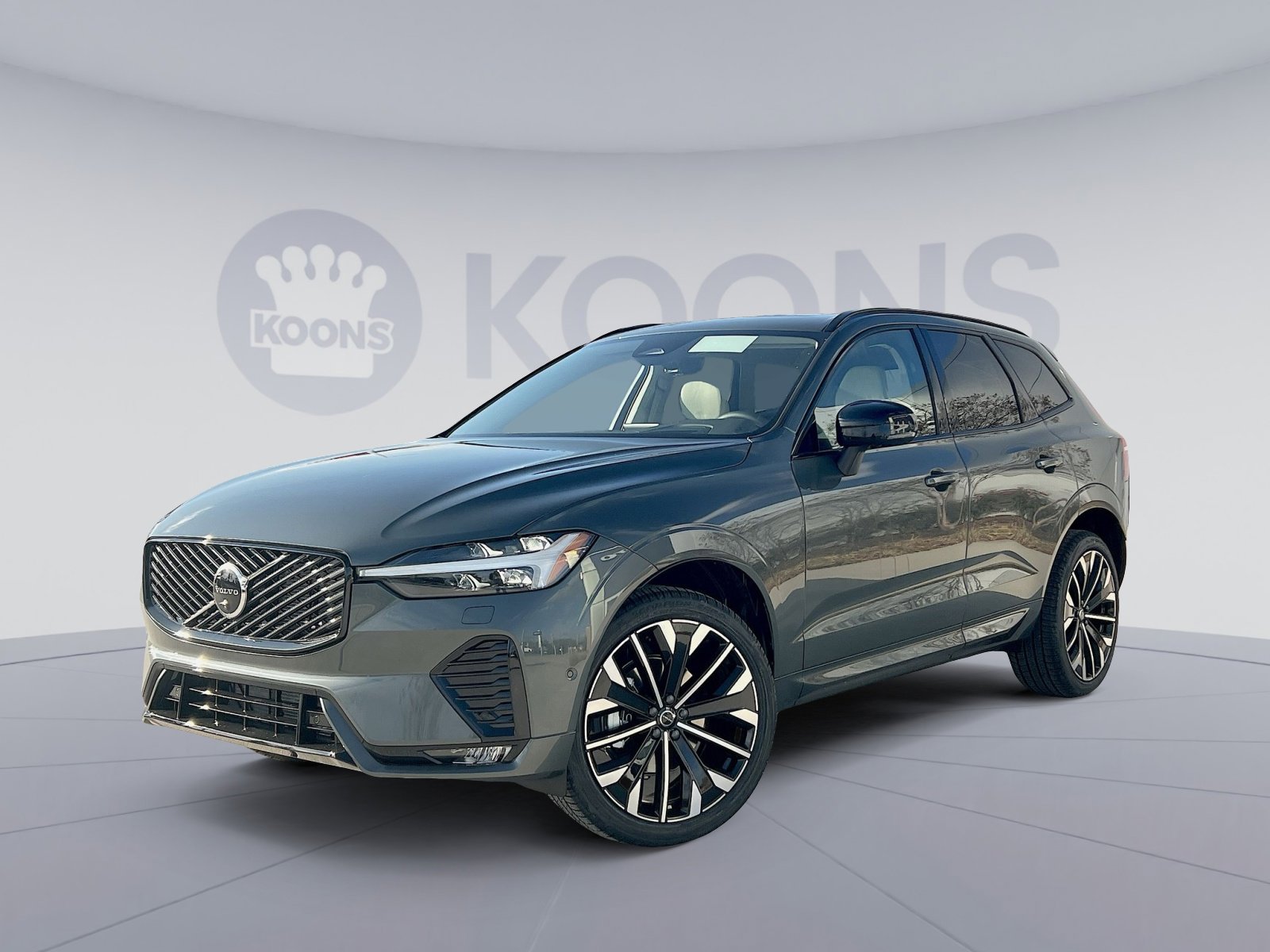 2026 Volvo XC60 Ultra's photo