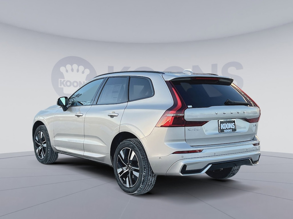 New 2026 Volvo XC60 B5 Plus SUV