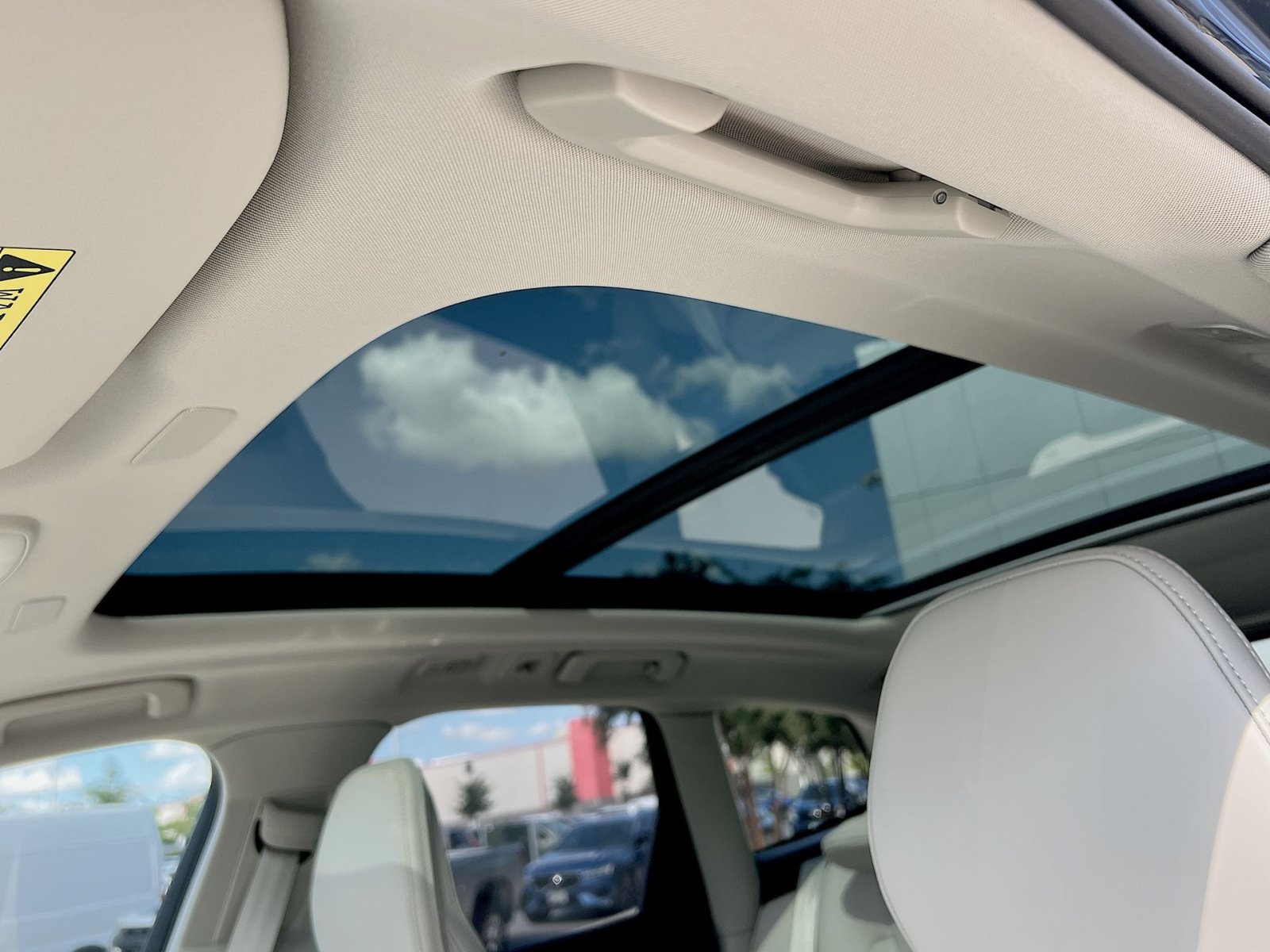 2026 Volvo XC60 Ultra - Photo 32