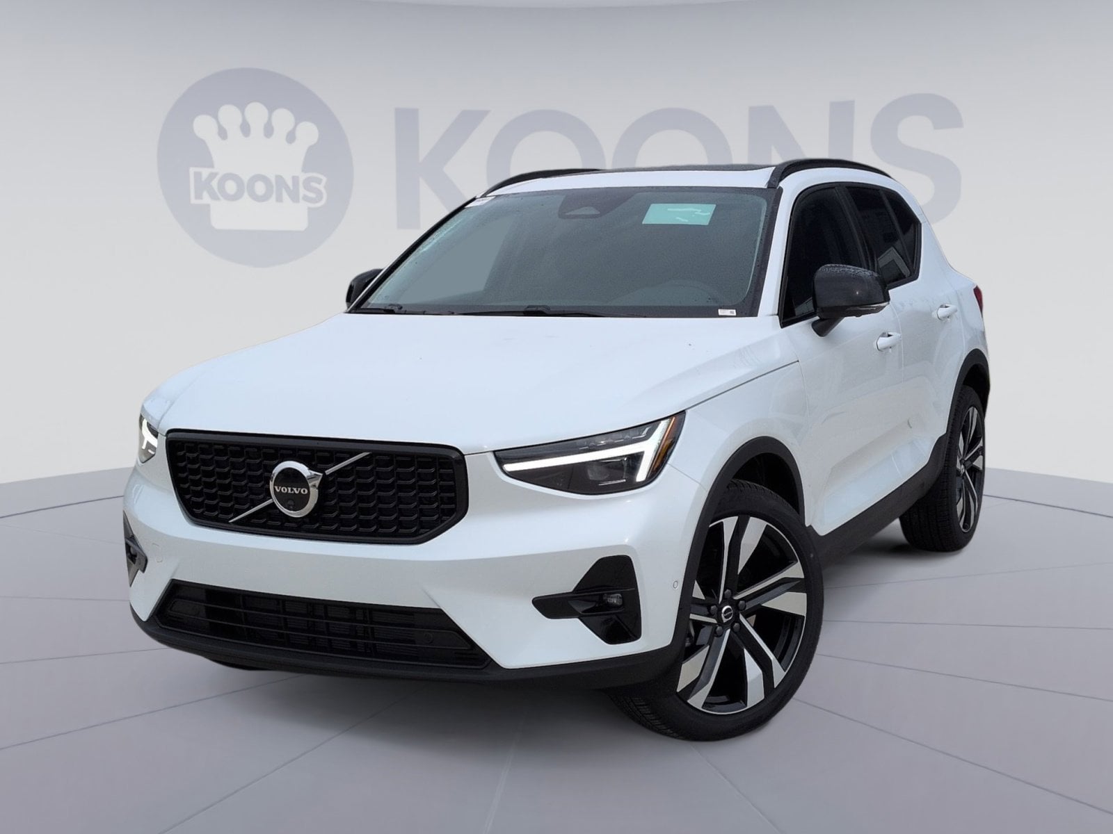 2026 Volvo XC40 Ultra's photo