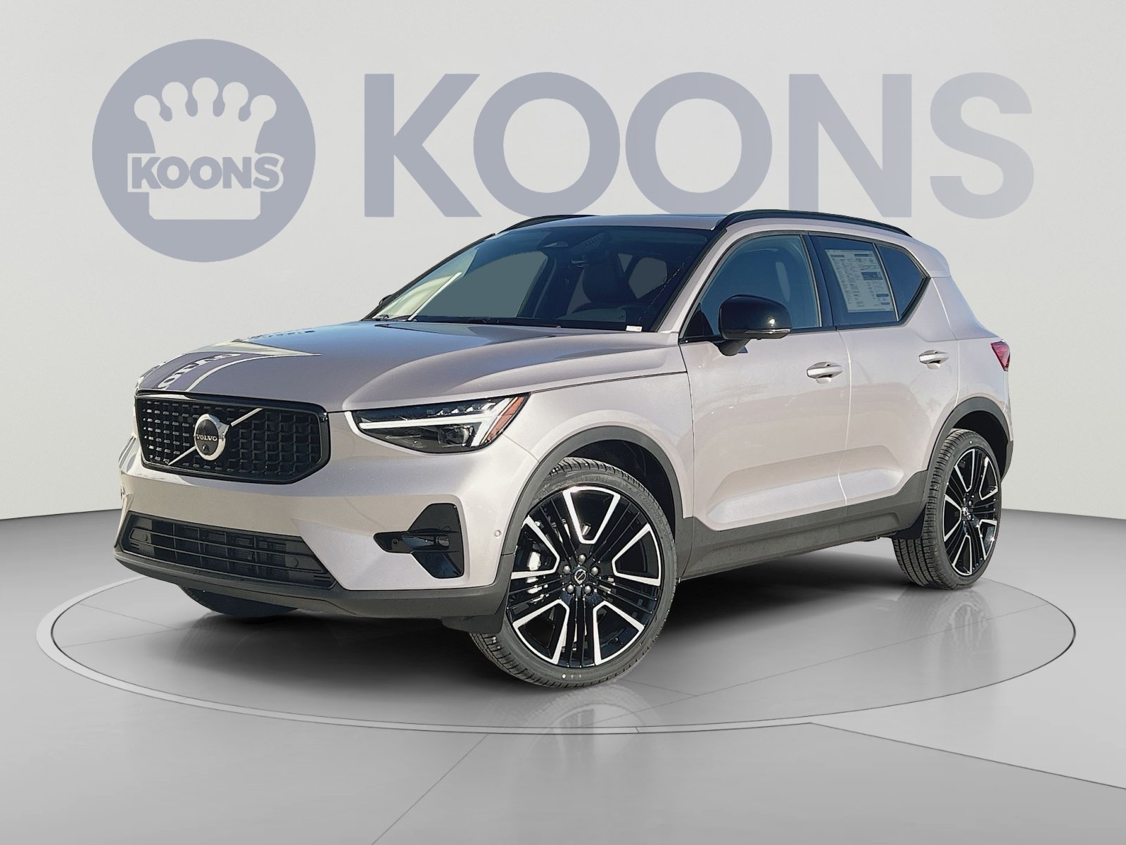 2026 Volvo XC40