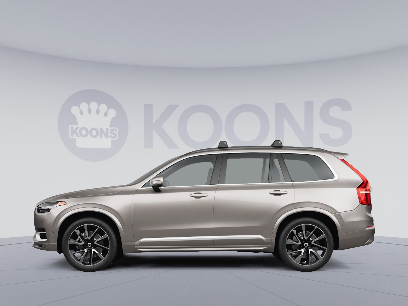 2023 Volvo XC90 Plus photo 2