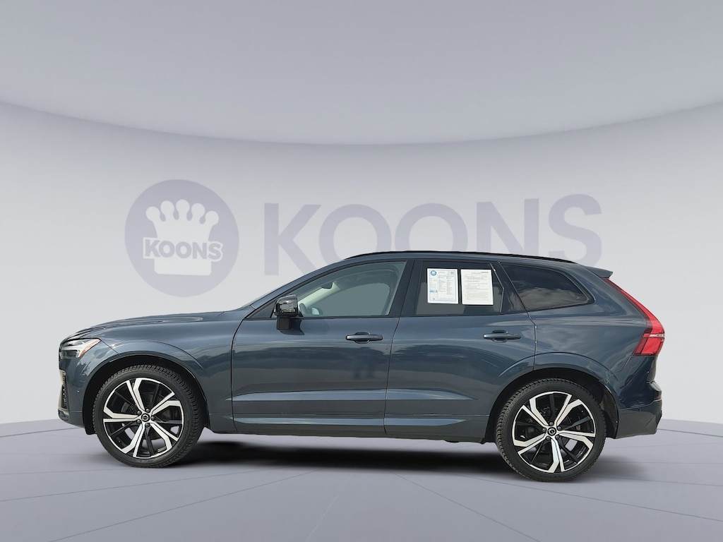 Certified 2023 Volvo XC60 B5 Ultimate Dark Theme SUV