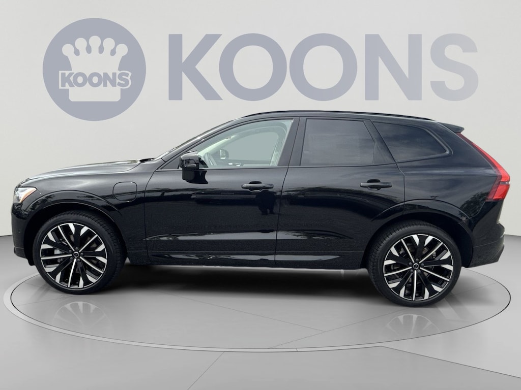 New 2026 Volvo XC60 plug-in hybrid T8 Ultra SUV
