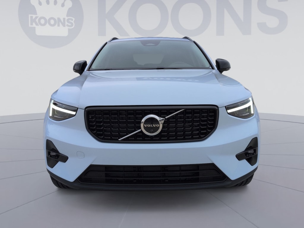 New 2026 Volvo XC40 B5 Plus SUV