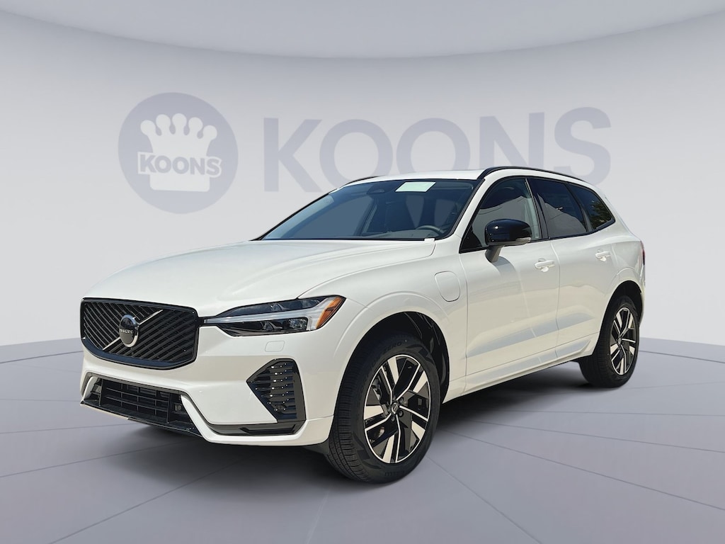 New 2026 Volvo XC60 plug-in hybrid T8 Core SUV