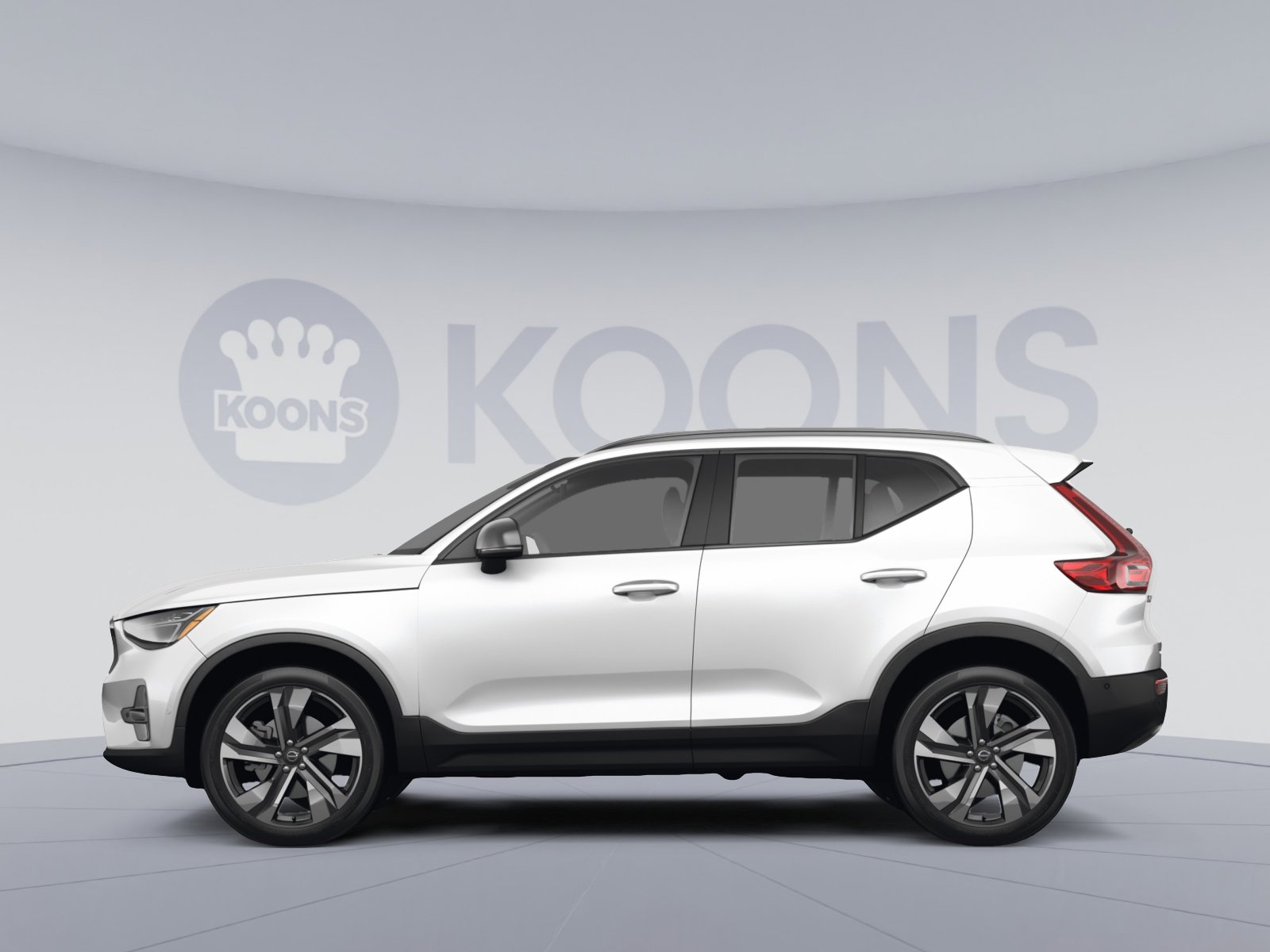 2023 Volvo XC40 Ultimate photo 2