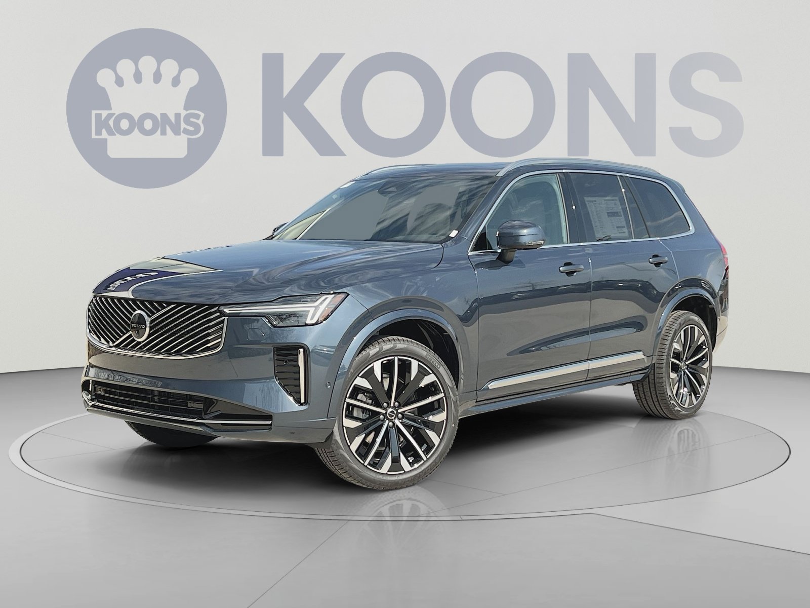 2026 Volvo XC90 Plus