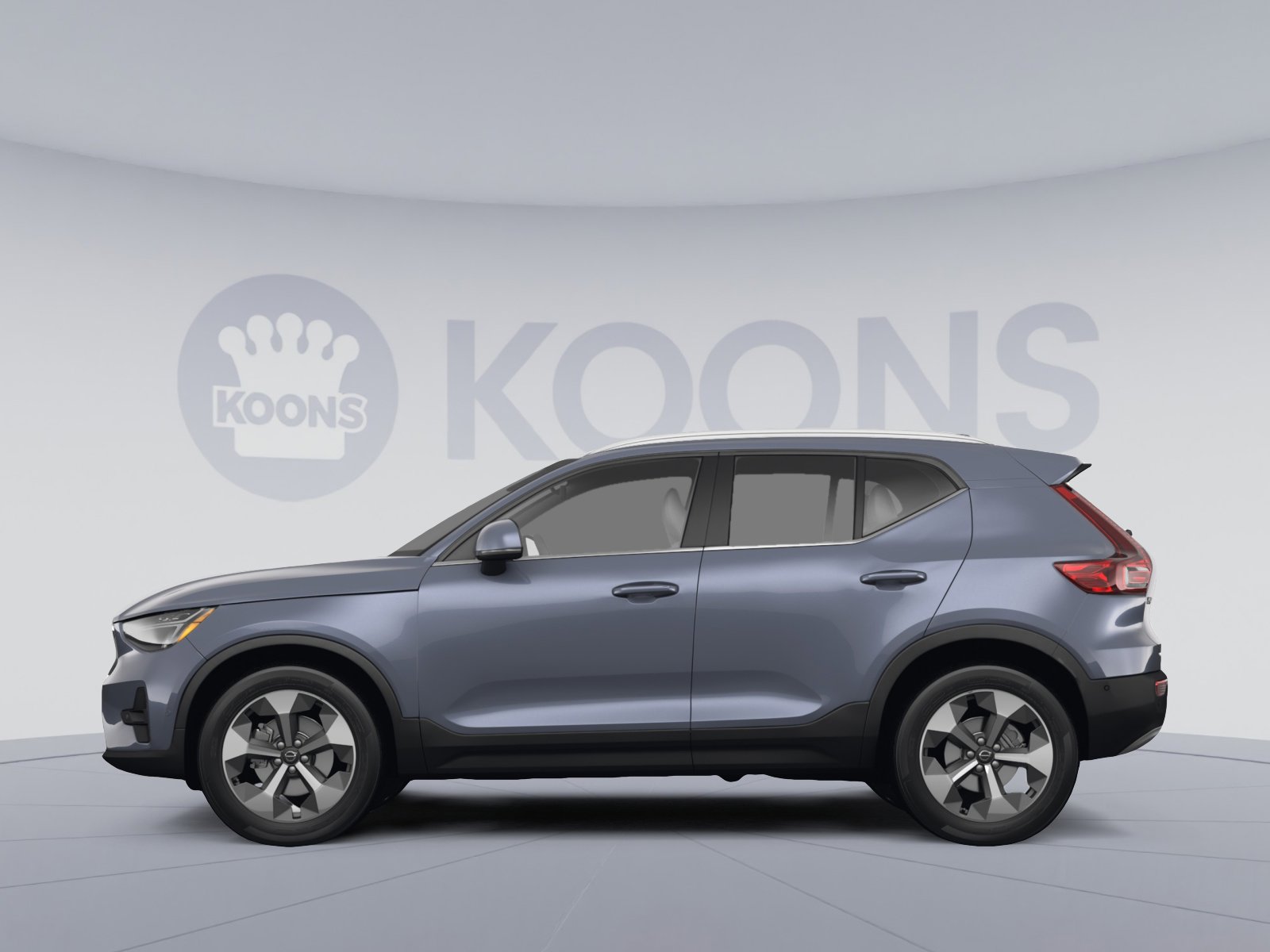 2023 Volvo XC40 Plus photo 2