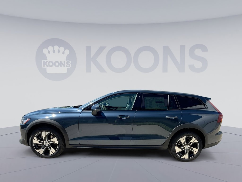 New 2026 Volvo V60 Cross Country B5 Plus Wagon
