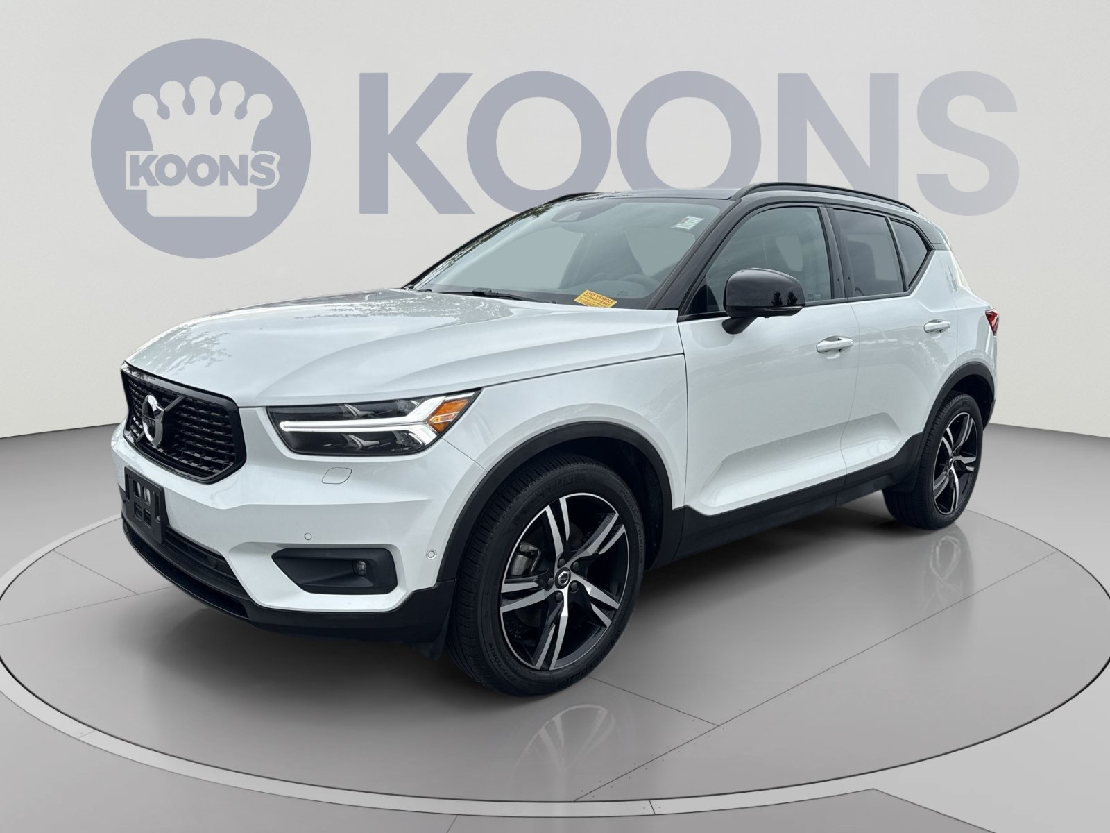2021 Volvo XC40