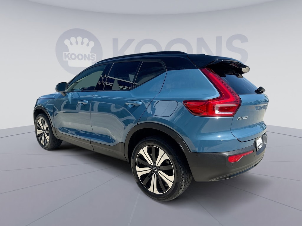 Used 2023 Volvo XC40 Recharge Pure Electric Twin Plus SUV