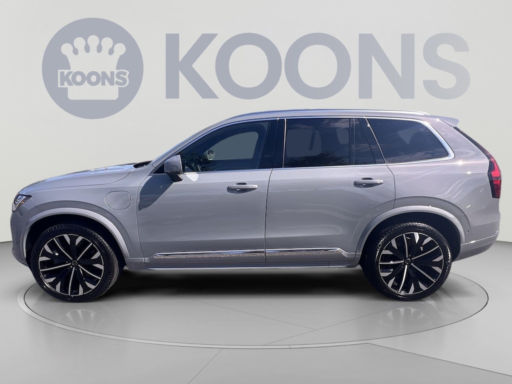 New 2026 Volvo XC90 plug-in hybrid T8 Plus 7-Seater SUV
